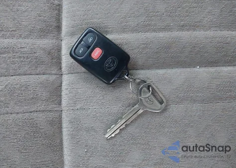 1998 Toyota Sienna Xle из США, поврежденный, VIN 4T3ZF13C0WU076226